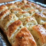 Sourdough Discard Garlic Pull-Apart Bread