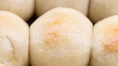 Easy Soft Sourdough Dinner Rolls (Super Fluffy)